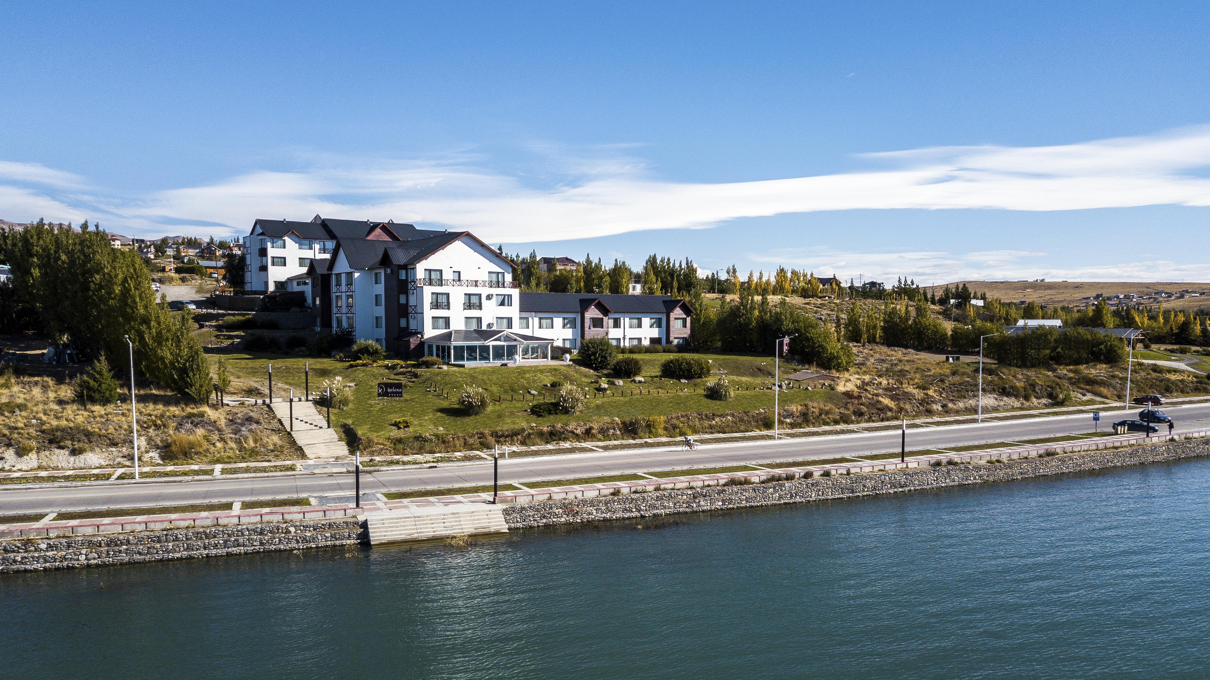 Xelena Hotel & Suites El Calafate Exterior photo