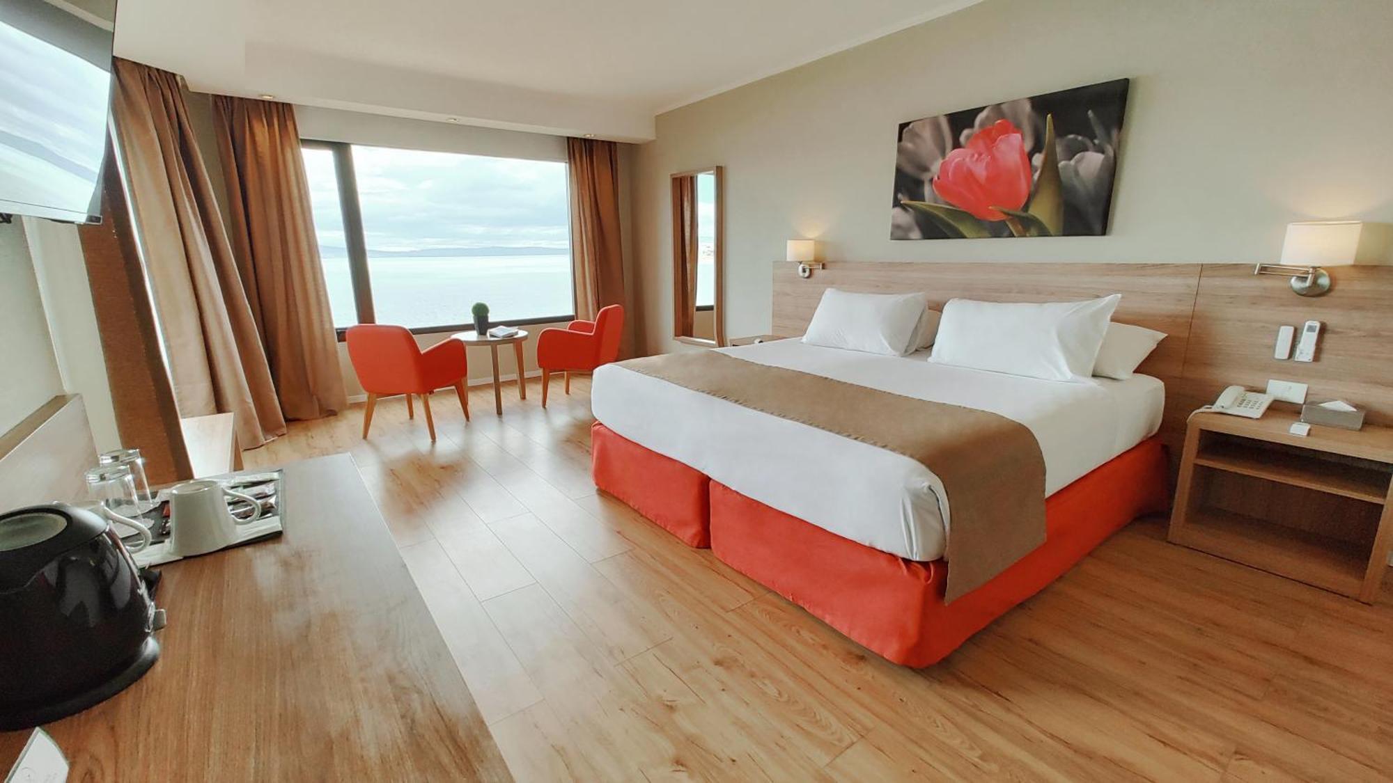 Xelena Hotel & Suites El Calafate Exterior photo