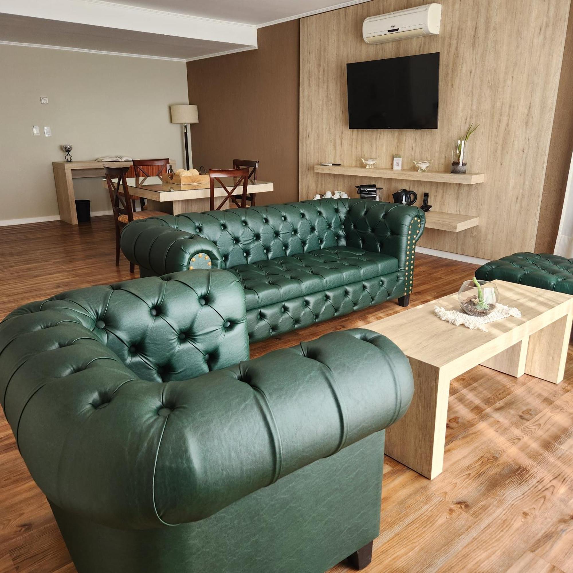 Xelena Hotel & Suites El Calafate Exterior photo