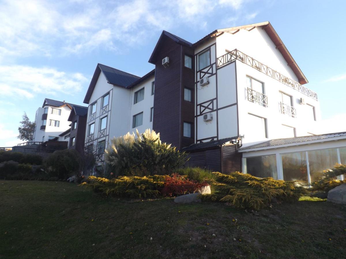 Xelena Hotel & Suites El Calafate Exterior photo